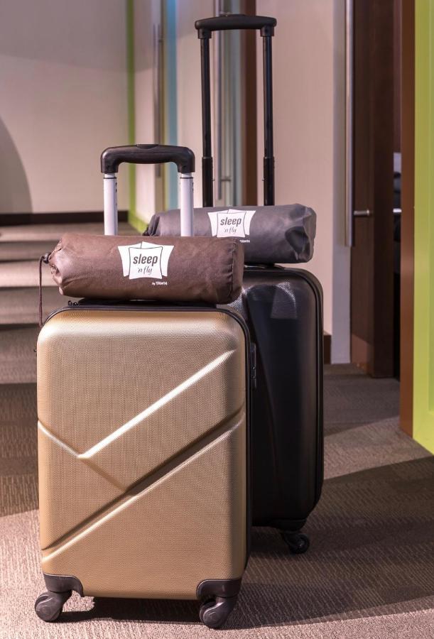 فندق Sleep 'N Fly Sleep Lounge, B-Gates Terminal 3 - Transit Only دبي المظهر الخارجي الصورة