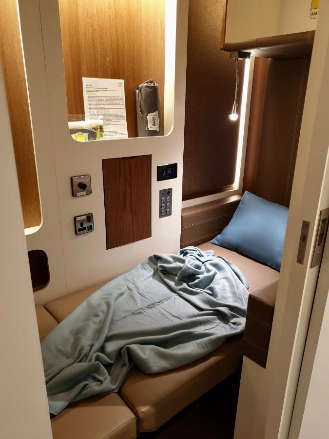 فندق Sleep 'N Fly Sleep Lounge, B-Gates Terminal 3 - Transit Only دبي المظهر الخارجي الصورة